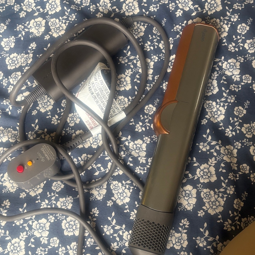Dyson Airstrait Styling Tool